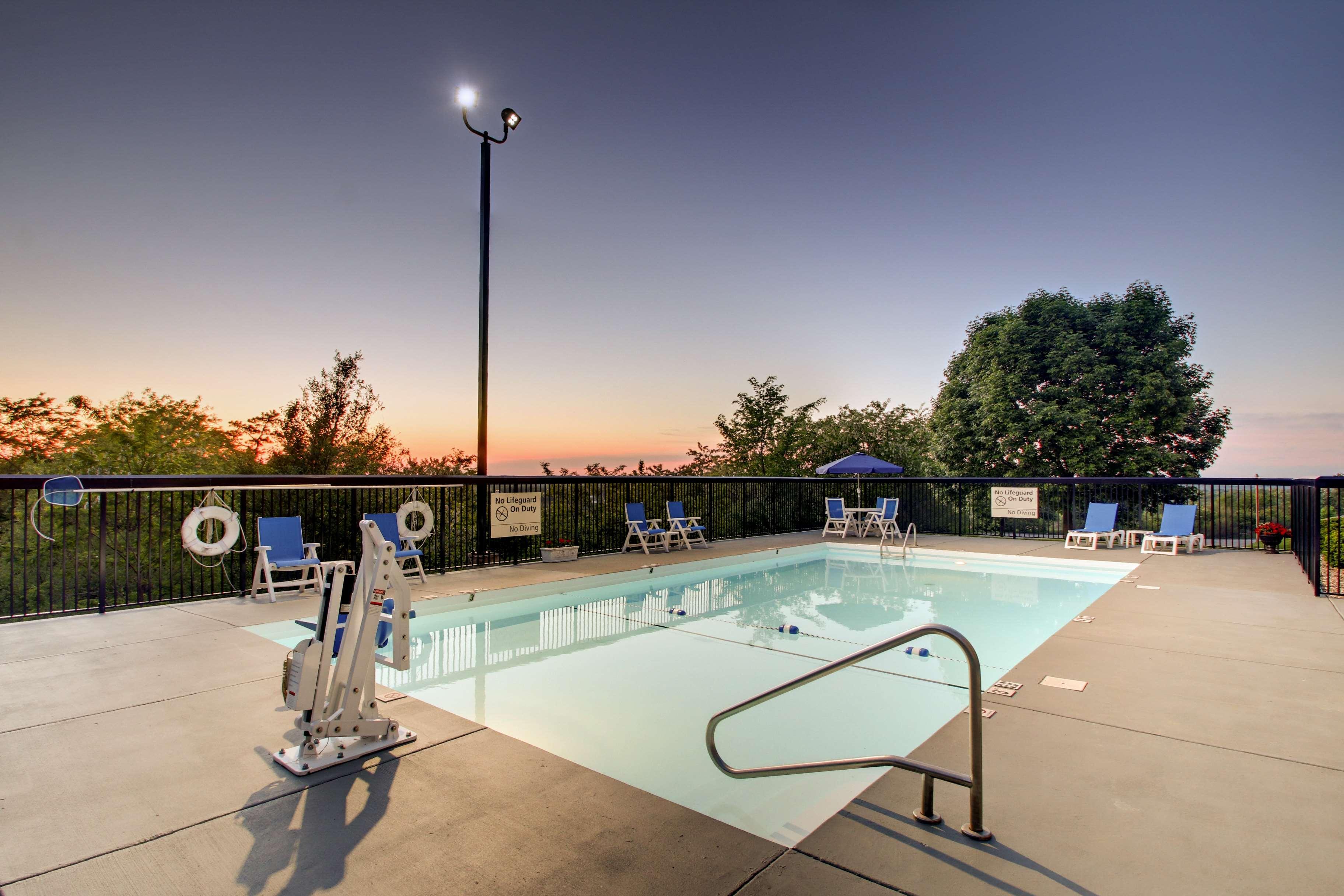 Hampton Hotel
