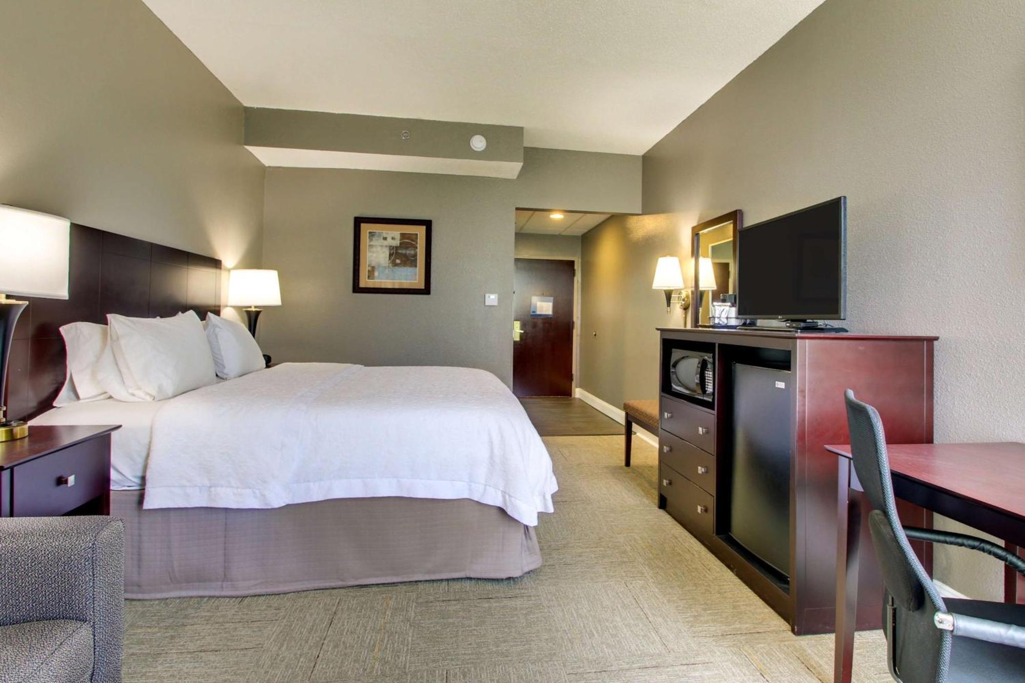 Hampton Hotel