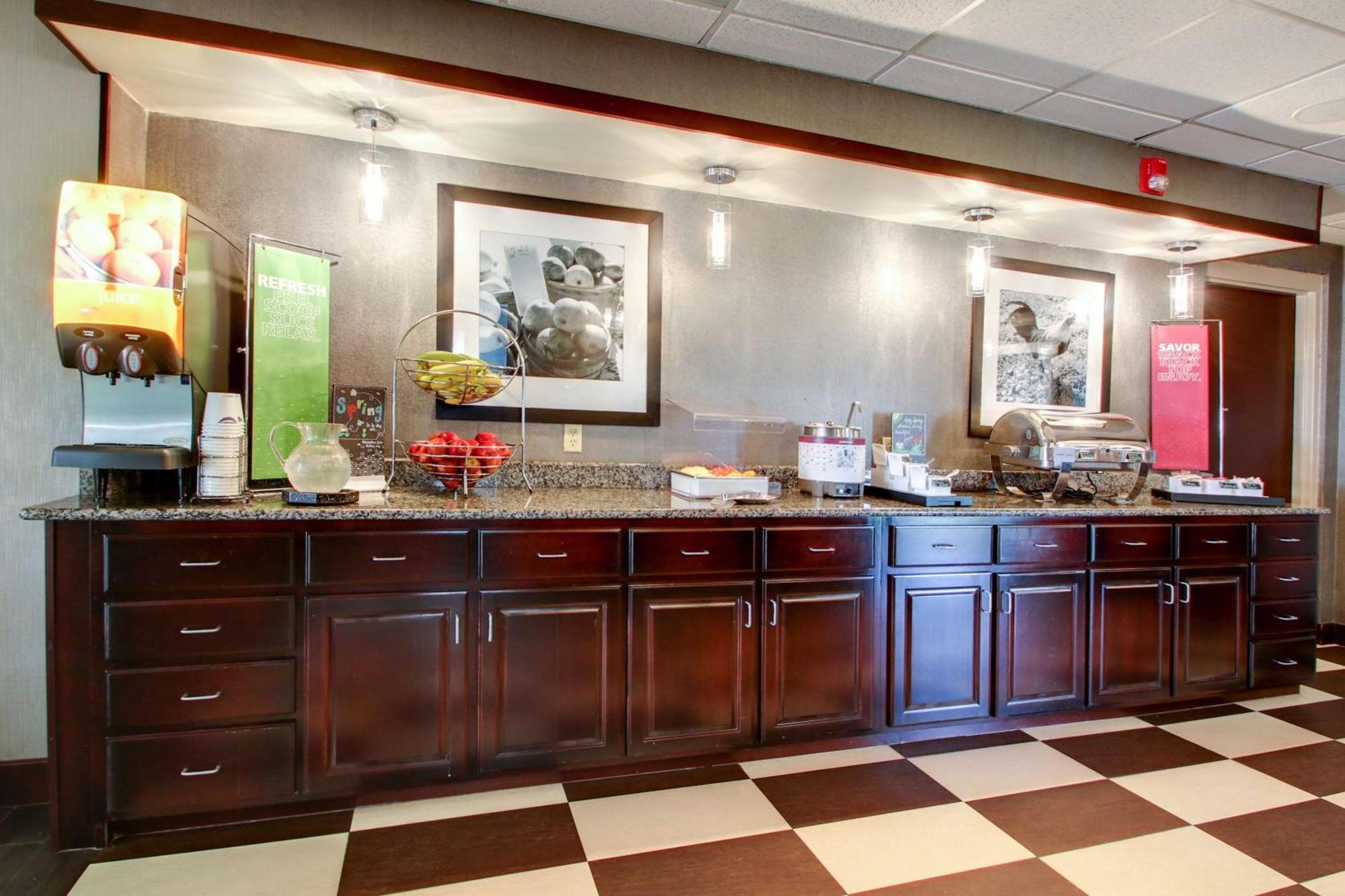 Hotel Hampton