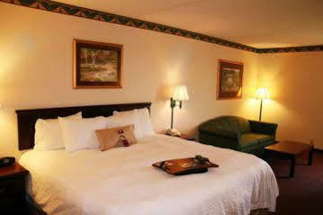 Hotel Hampton